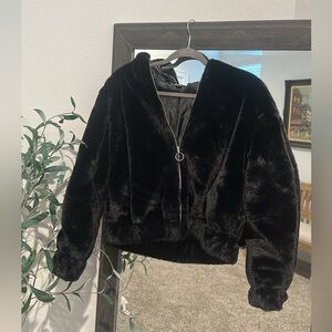 Wild Fable Black Teddy Jacket Cropped Zip-Up